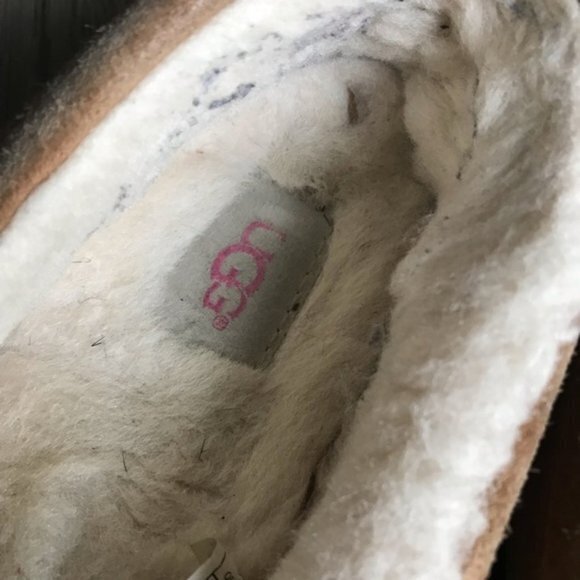 UGG Chestnut Ansley Embroidered Slipper moccasins - Picture 5 of 7